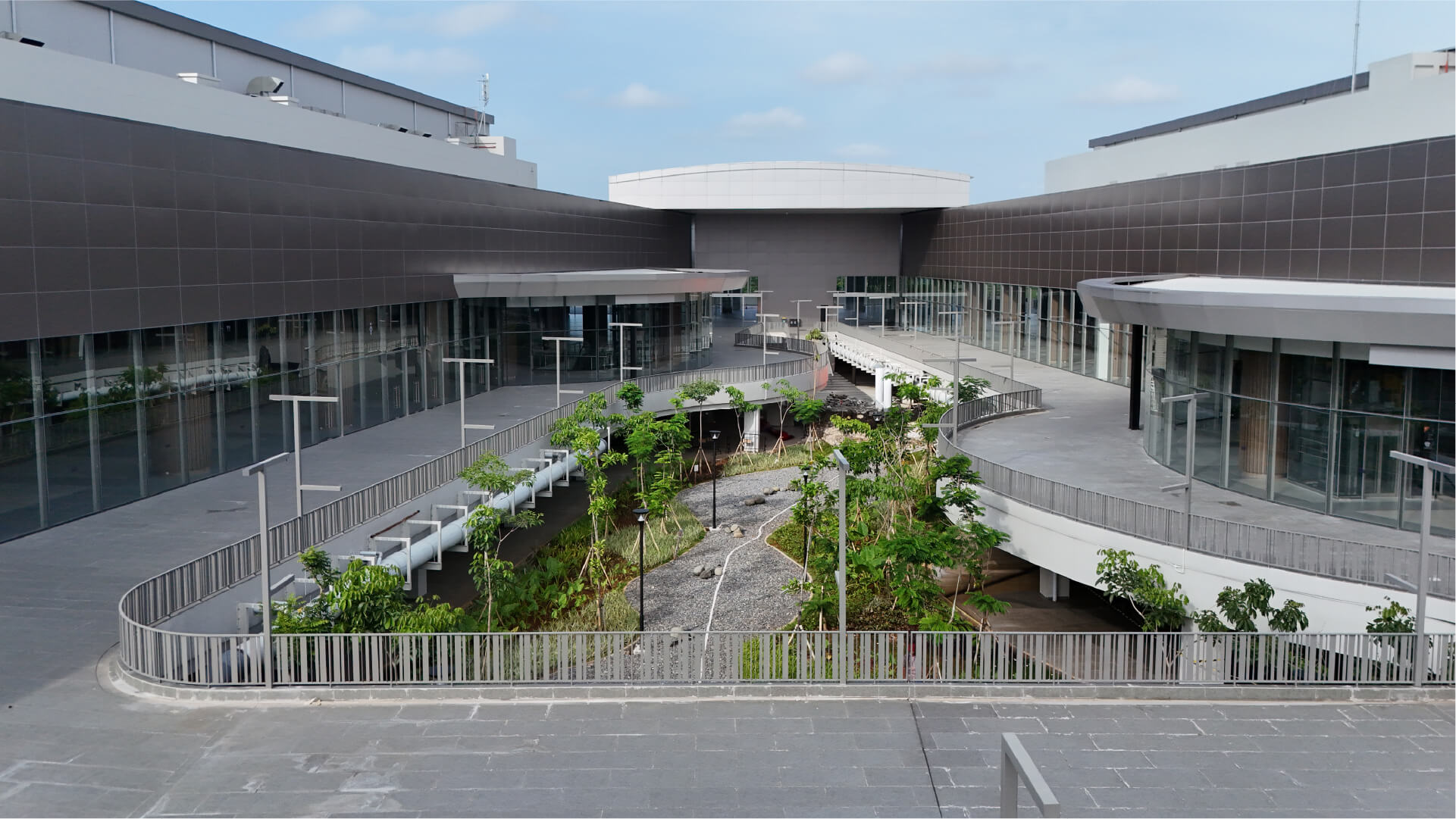 uploads/images/venues/previews/Courtyard 2.jpg